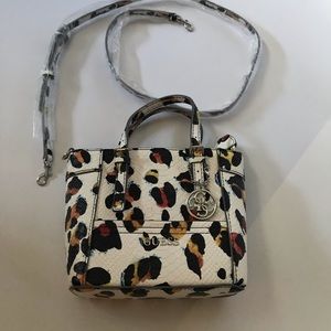 Brand new Guess tote